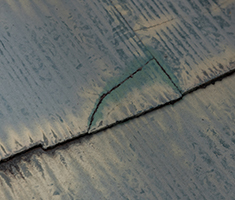 スレート屋根の劣化イメージ